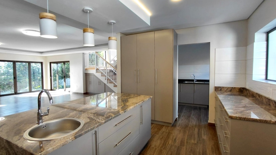 4 Bedroom Property for Sale in Stilbaai Wes Western Cape